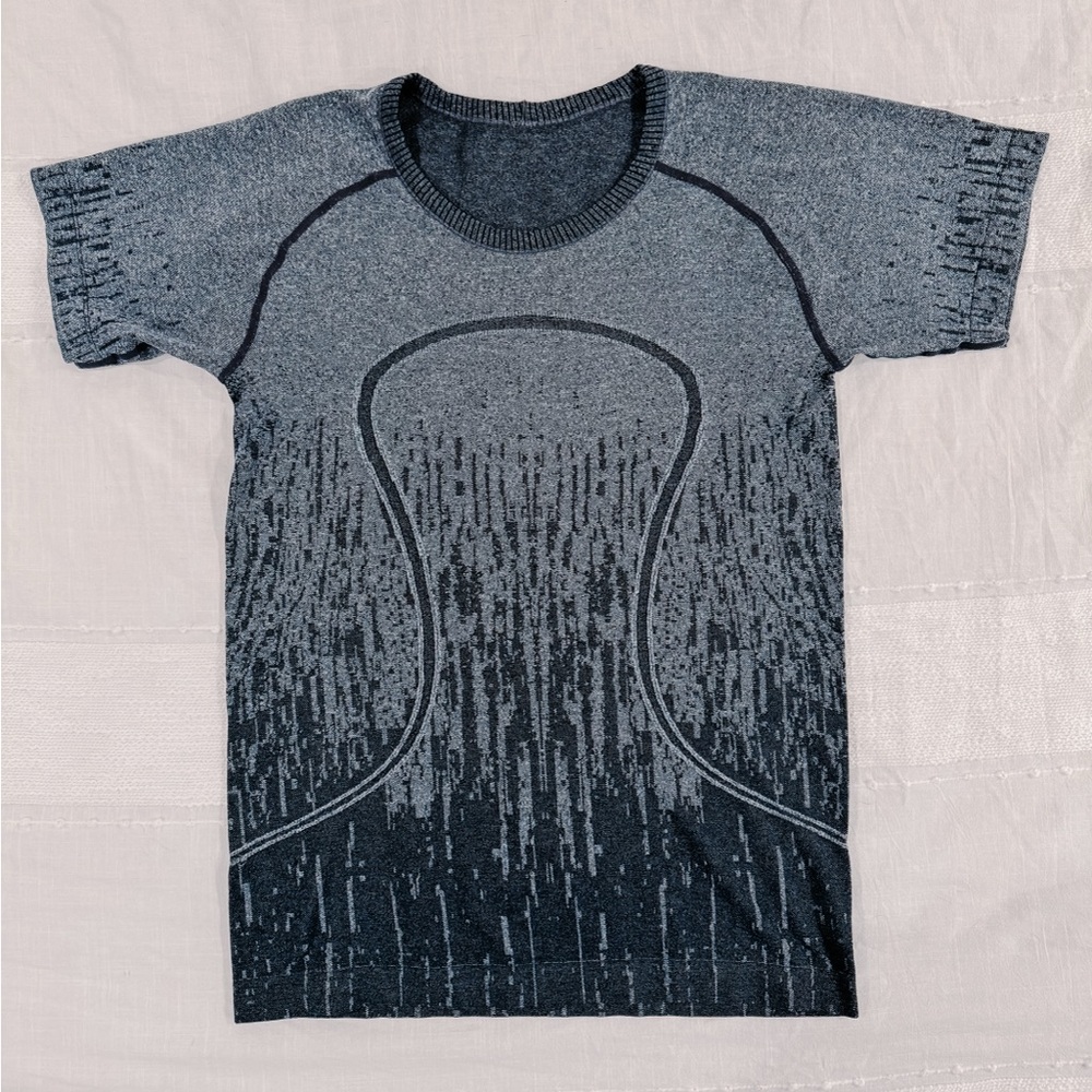 Lululemon Swiftly Tech Short Sleeve Shirt